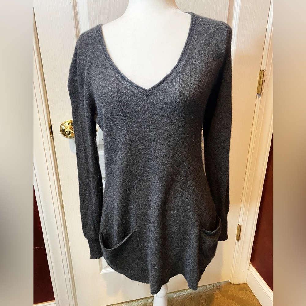 Saffron 100% Cashmere Grey Tunic Sweater